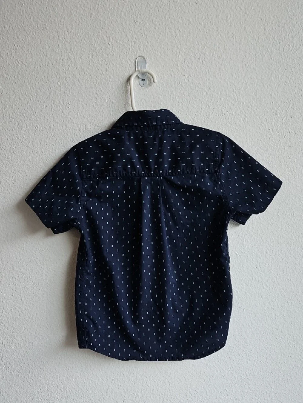The Children's Place Navy Short-Sleeve Button-Down Shirt with Micro Print Size 4
